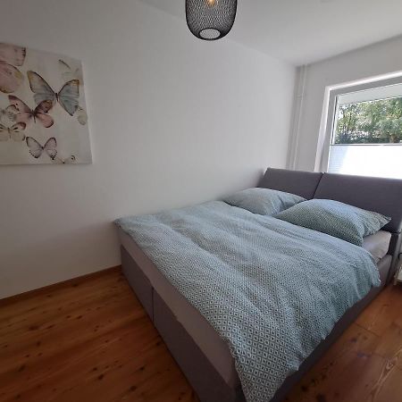 Wohnung Fleethoern - Zentral, Ruhig, Mit Parkplatz Und Balkon キール エクステリア 写真