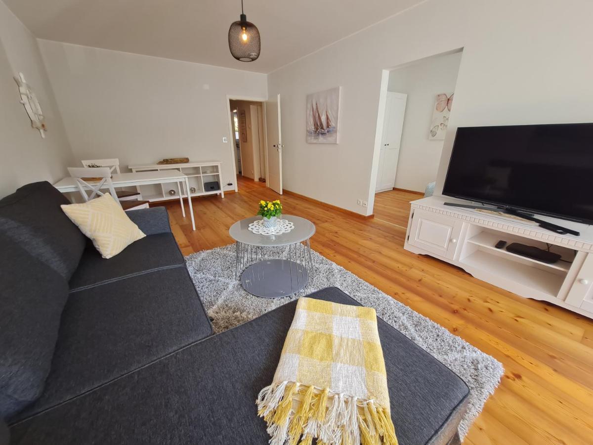 Wohnung Fleethoern - Zentral, Ruhig, Mit Parkplatz Und Balkon キール エクステリア 写真
